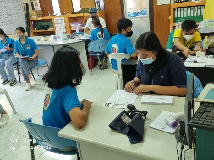 Medical and Dental Check-up of Freshmen